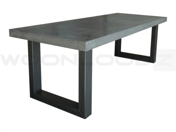 betonlook-tafel-met-u-onderstel-1